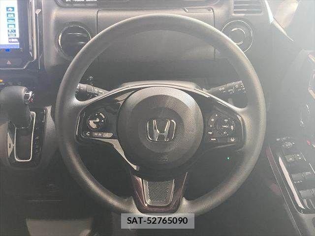 Honda N BOX CUSTOM 2022-09 8209066-12