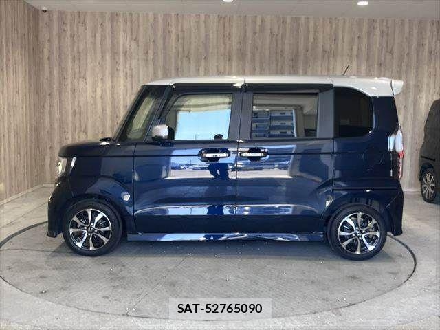 Honda N BOX CUSTOM 2022-09 8209066-23