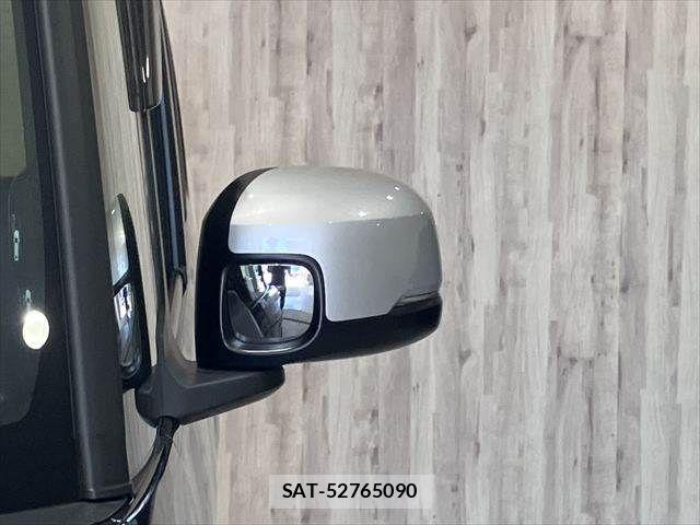 Honda N BOX CUSTOM 2022-09 8209066-24