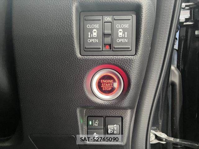 Honda N BOX CUSTOM 2022-09 8209066-7