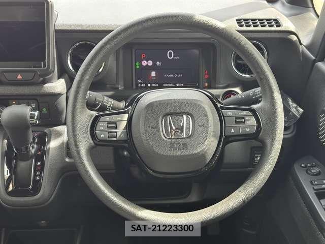 Honda N BOX CUSTOM 2026-05 8209028-9