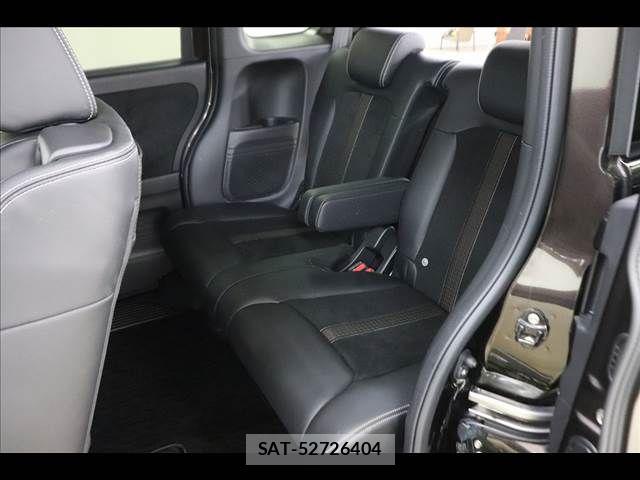 Honda N BOX CUSTOM 2019-09 8209086-12
