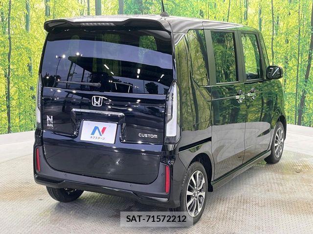 Honda N BOX CUSTOM 2026-07 8209046-17