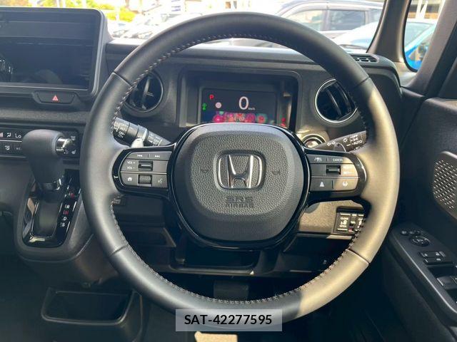 Honda N BOX CUSTOM 2024-05 8209029-16