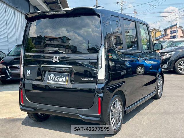 Honda N BOX CUSTOM 2024-05 8209029-1
