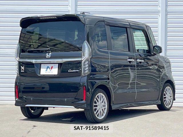 Honda N BOX CUSTOM 2022-06 8209043-16