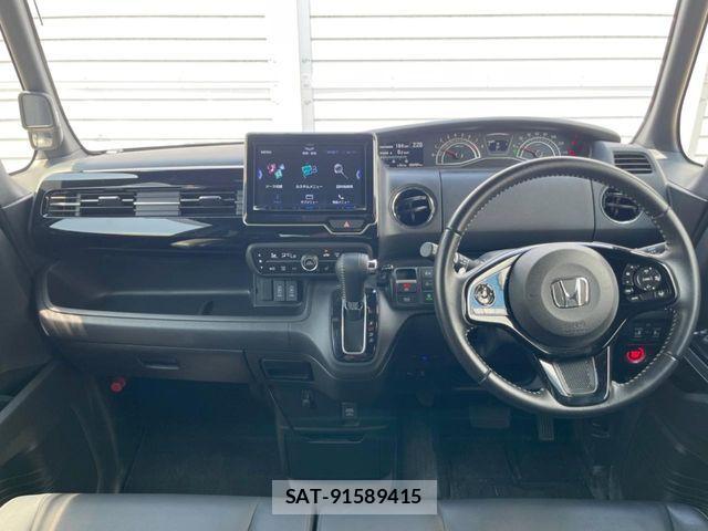 Honda N BOX CUSTOM 2022-06 8209043-1
