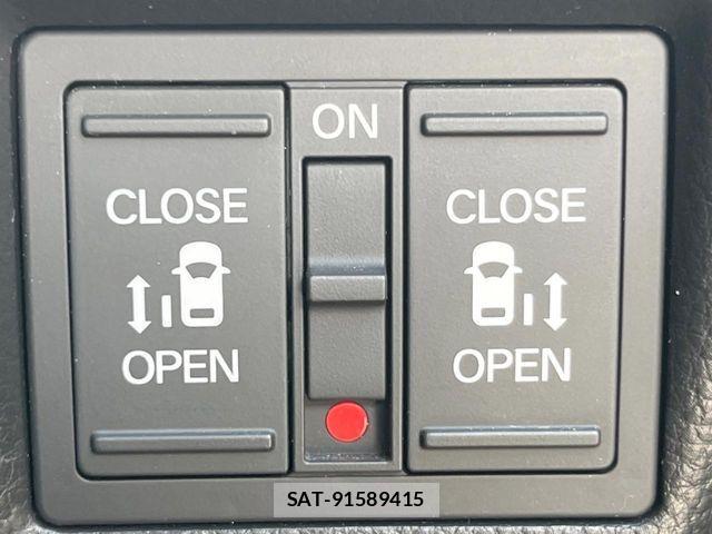 Honda N BOX CUSTOM 2022-06 8209043-6