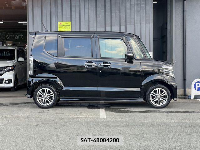 Honda N BOX CUSTOM 2015-10 8209120-5