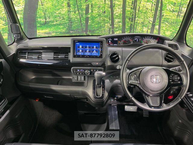Honda N BOX CUSTOM 2021-08 8209040-1
