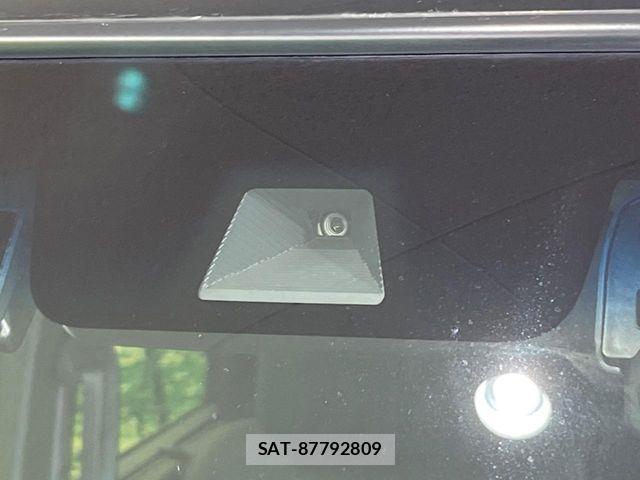 Honda N BOX CUSTOM 2021-08 8209040-6