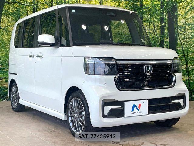 Honda N BOX CUSTOM 2024-01 8209018-15