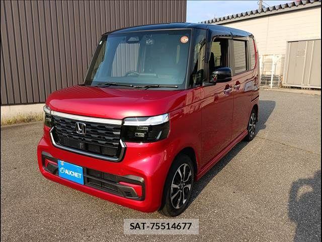 Honda N BOX CUSTOM 2024-03 8209067-0
