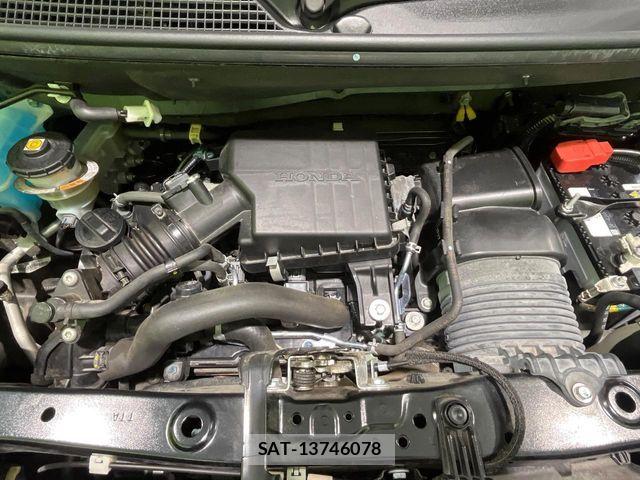 Honda N BOX CUSTOM 2021-11 8209065-17