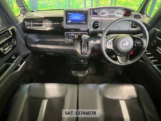 Honda N BOX CUSTOM 2021-11 8209065-1