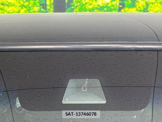 Honda N BOX CUSTOM 2021-11 8209065-4