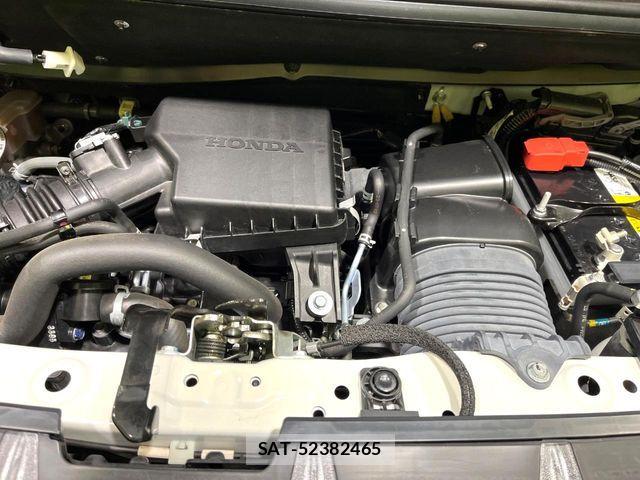 Honda N BOX CUSTOM 2023-11 8209021-17