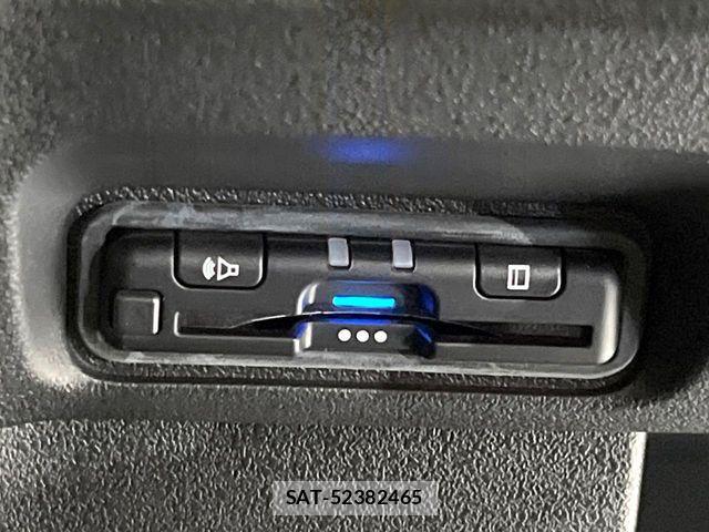Honda N BOX CUSTOM 2023-11 8209021-6