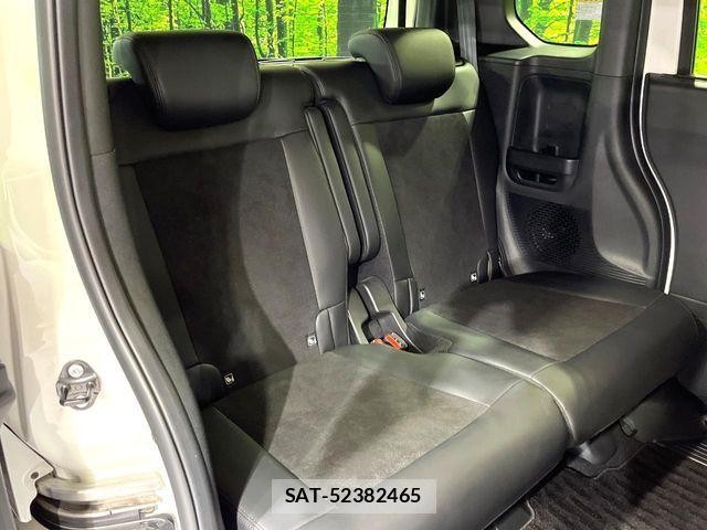 Honda N BOX CUSTOM 2023-11 8209021-8