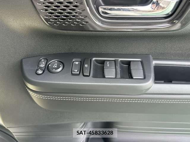 Honda N BOX CUSTOM 2026-01 8209008-15