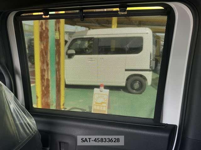 Honda N BOX CUSTOM 2026-01 8209008-6
