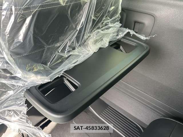 Honda N BOX CUSTOM 2026-01 8209008-7