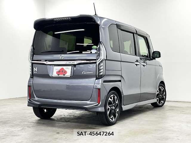Honda N BOX CUSTOM 2019-04 8209085-2
