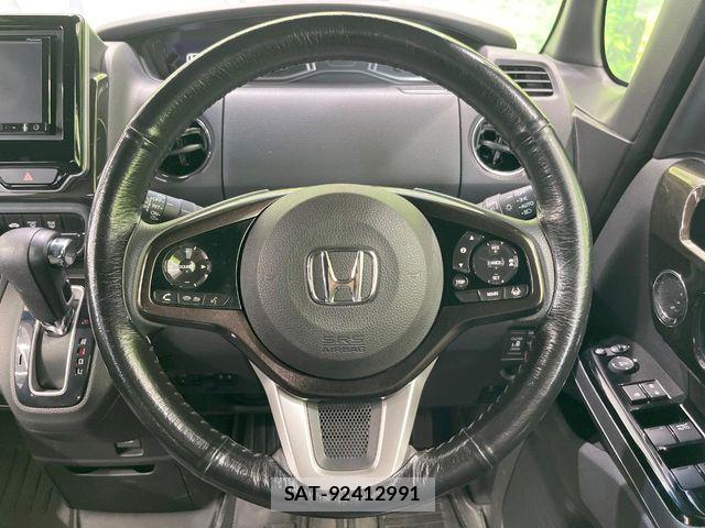 Honda N BOX CUSTOM 2018-03 8231022-10