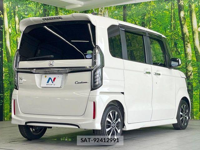 Honda N BOX CUSTOM 2018-03 8231022-16