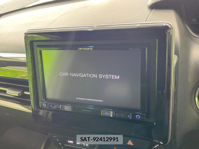Honda N BOX CUSTOM 2018-03 8231022-2