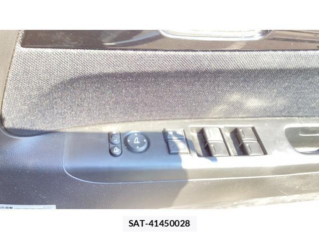 Honda N BOX CUSTOM 2016-04 8231046-14