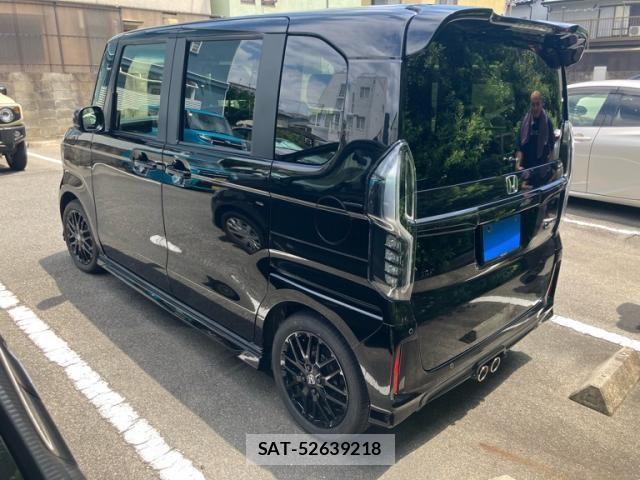 Honda N BOX CUSTOM 2023-01 8231004-3