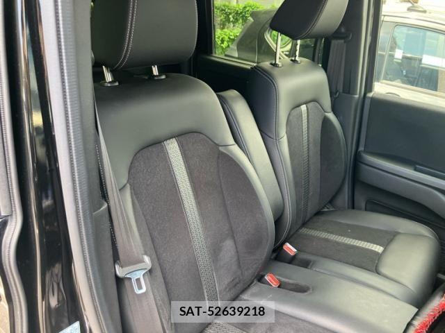 Honda N BOX CUSTOM 2023-01 8231004-7