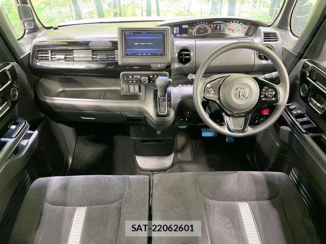 Honda N BOX CUSTOM 2021-07 8231019-1