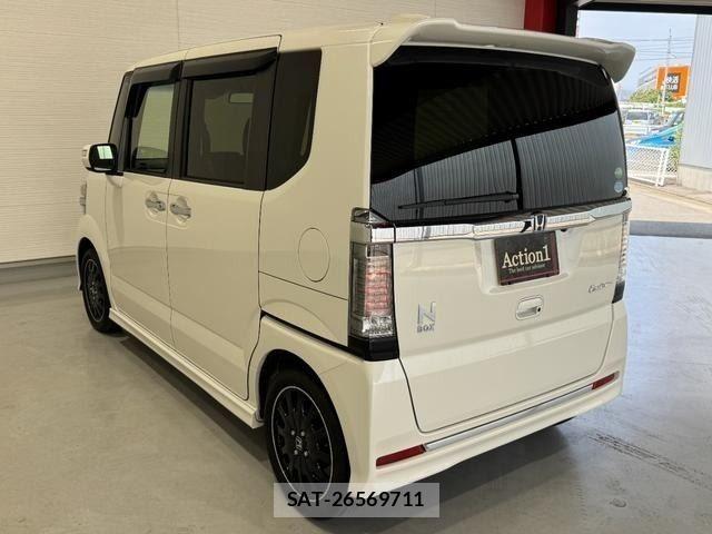 Honda N BOX CUSTOM 2017-06 8231038-3