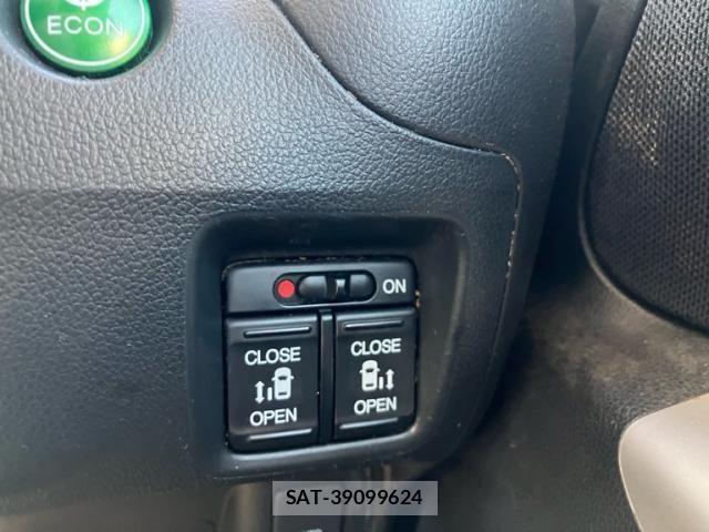 Honda N BOX CUSTOM 2016-03 8231052-17