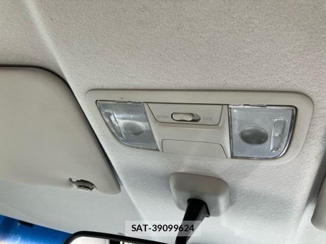 Honda N BOX CUSTOM 2016-03 8231052-20