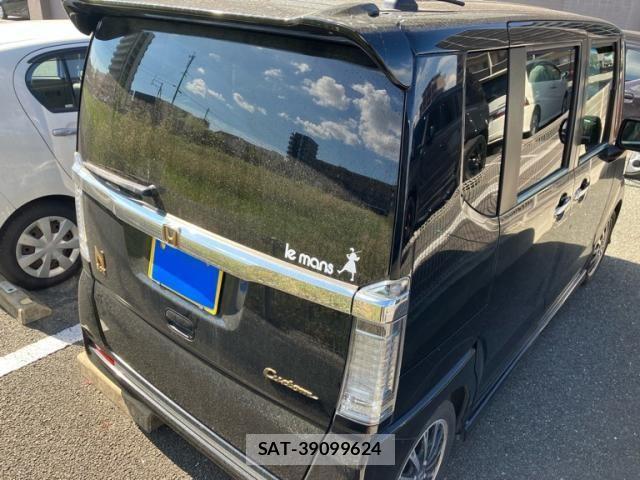 Honda N BOX CUSTOM 2016-03 8231052-2