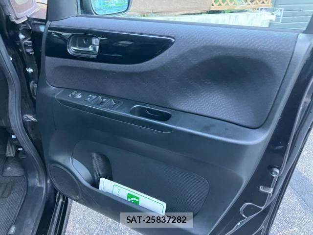 Honda N BOX CUSTOM 2012-08 8231060-10