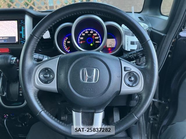 Honda N BOX CUSTOM 2012-08 8231060-15