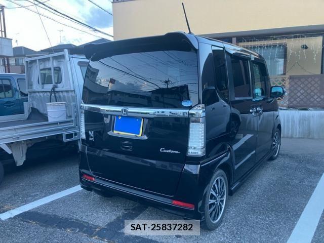 Honda N BOX CUSTOM 2012-08 8231060-4