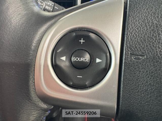Honda N BOX CUSTOM 2017-02 8231039-12