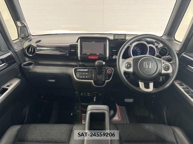 Honda N BOX CUSTOM 2017-02 8231039-1