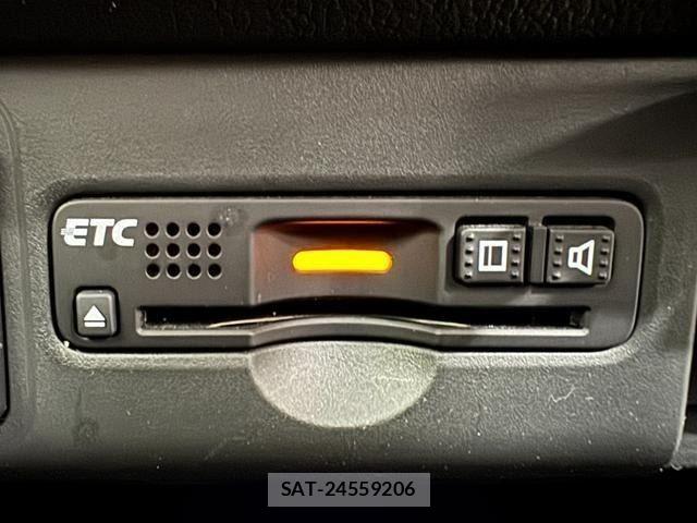 Honda N BOX CUSTOM 2017-02 8231039-22