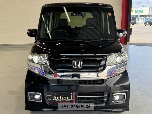 Honda N BOX CUSTOM 2017-02 8231039-2