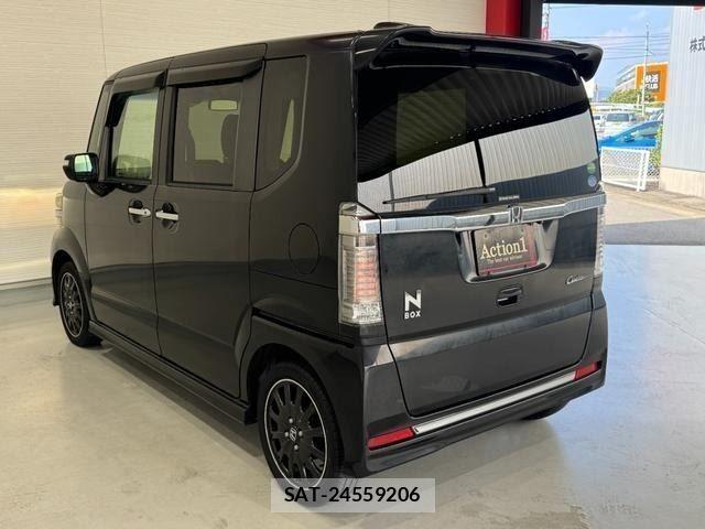 Honda N BOX CUSTOM 2017-02 8231039-3