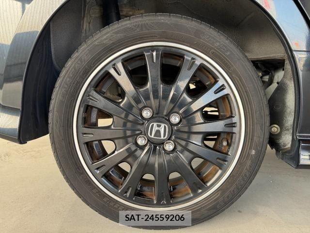 Honda N BOX CUSTOM 2017-02 8231039-6