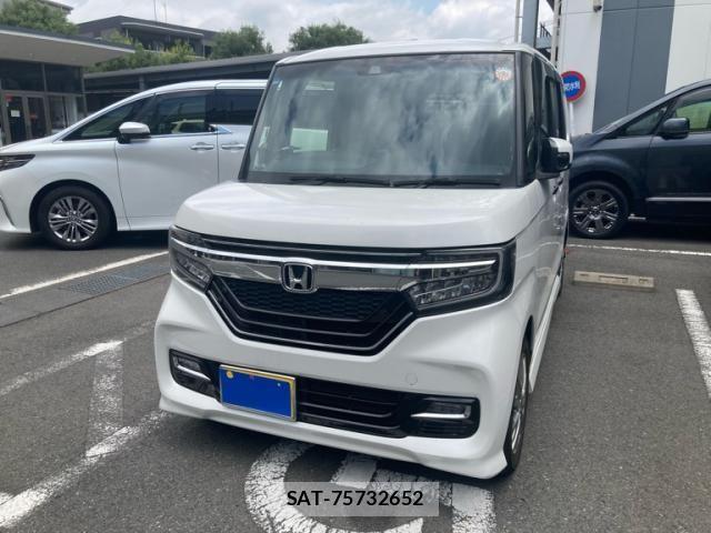 Honda N BOX CUSTOM 2020-02 8231034-0
