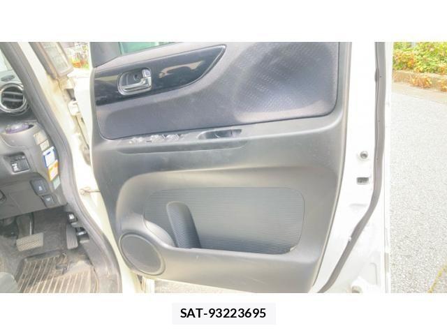Honda N BOX CUSTOM 2014-04 8231058-5