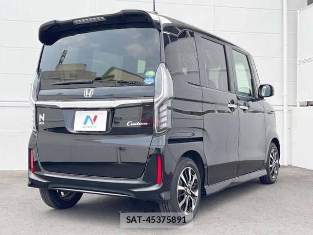 Honda N BOX CUSTOM 2020-01 8231032-16